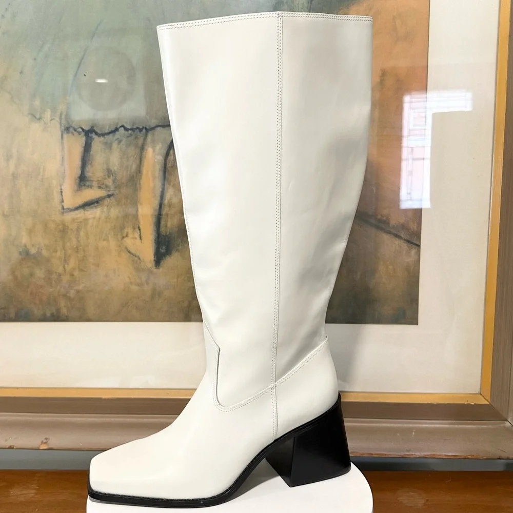 🌸VINCE CAMUTO 🌸 Sangeti Extra Wide Calf Boot Off White Size: 11W